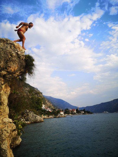 cliff jumping at galebova stijena preparing to jump